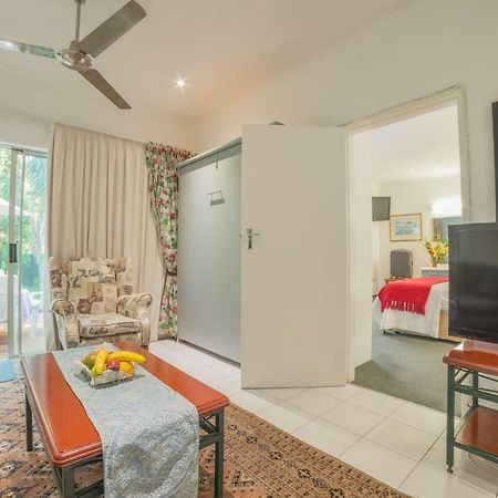 Garden Place Guest Houses Johannesbourg Extérieur photo