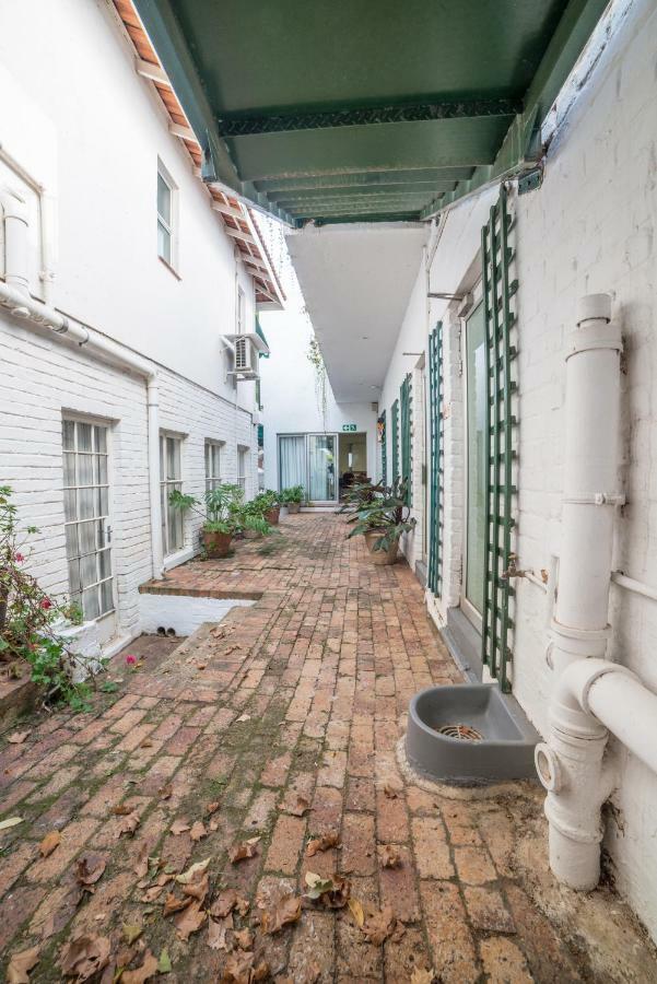 Garden Place Guest Houses Johannesbourg Extérieur photo